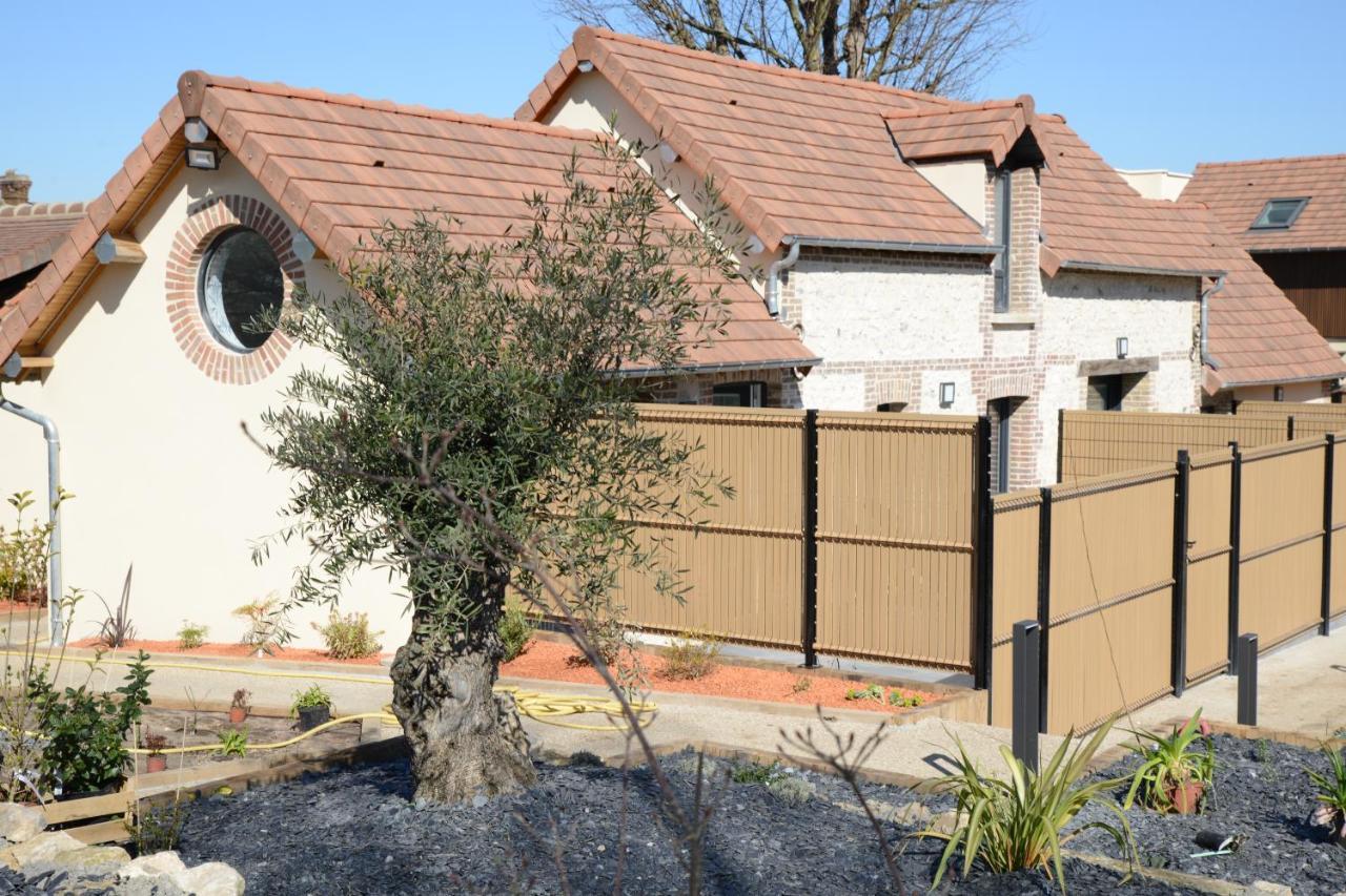 L'Hostellerie D'Acquigny ภายนอก รูปภาพ
