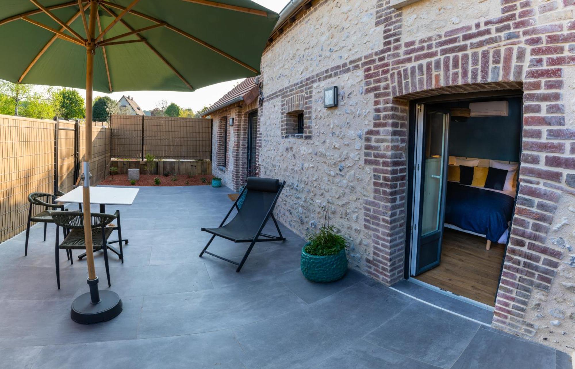 L'Hostellerie D'Acquigny ภายนอก รูปภาพ