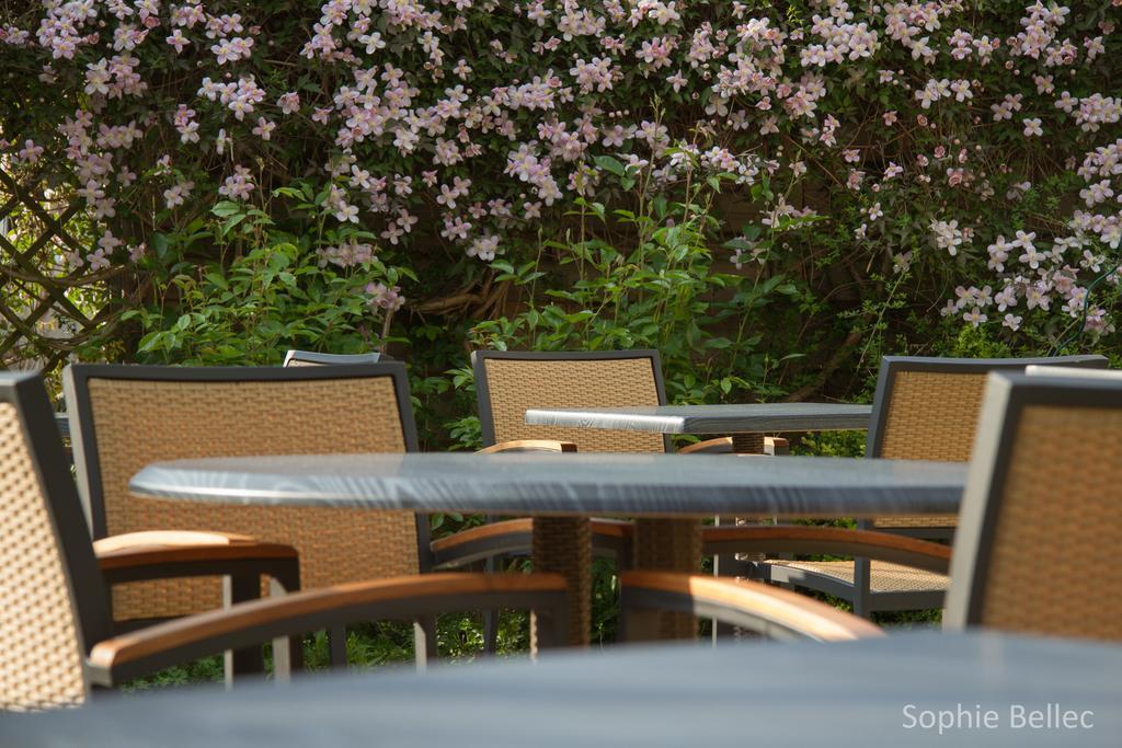 L'Hostellerie D'Acquigny ภายนอก รูปภาพ